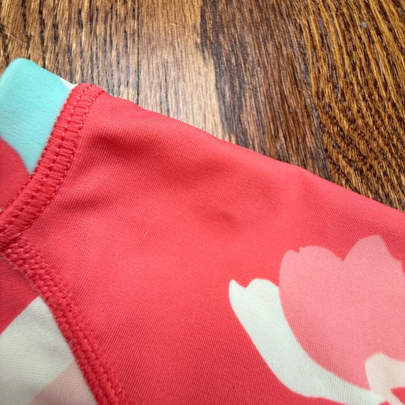 Tea Collection Long Sleeve Rashguard 9-12 Months - Picture 6 of 8